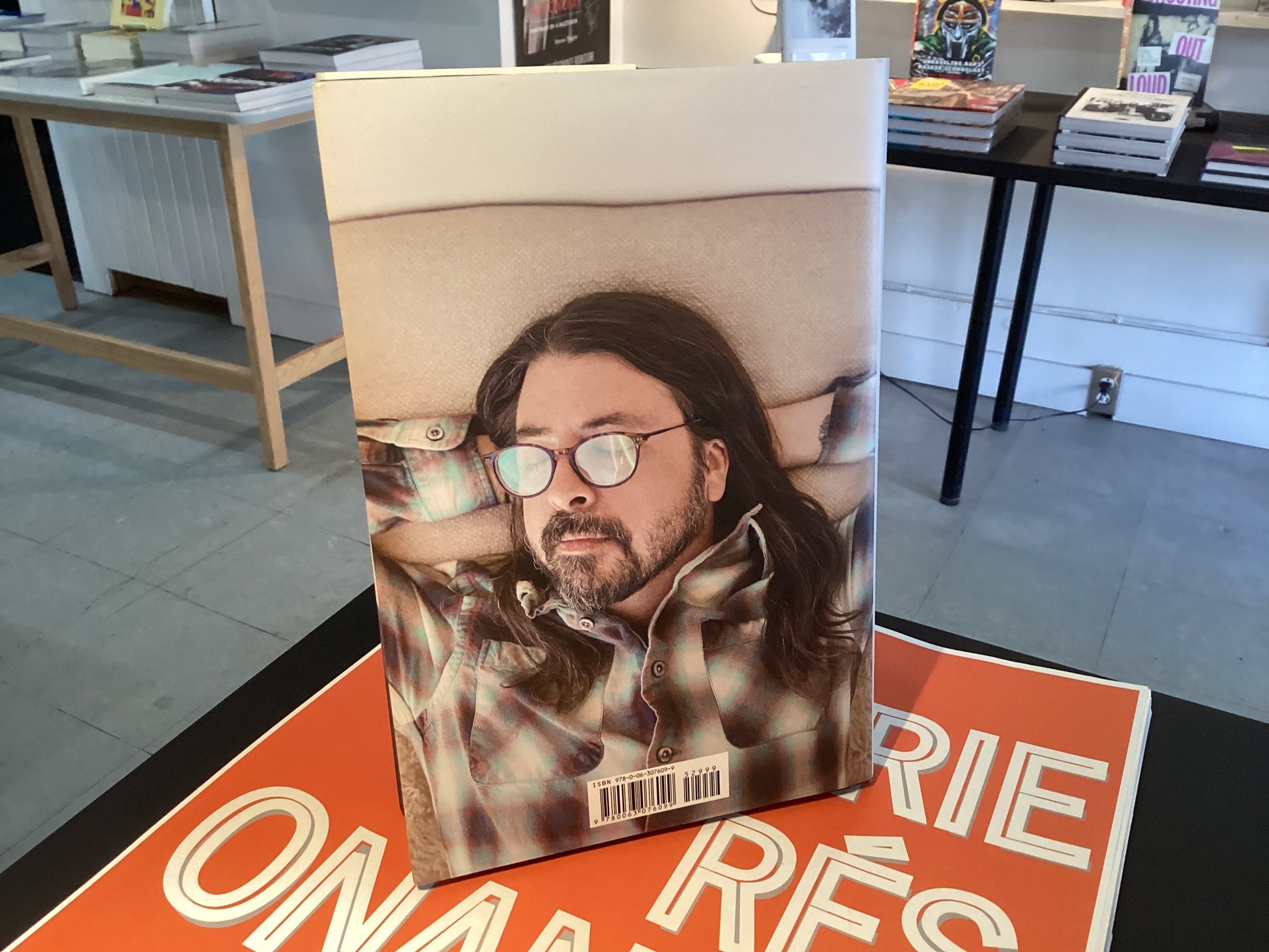 Dave Grohl The Storyteller: Tales of Life and Music