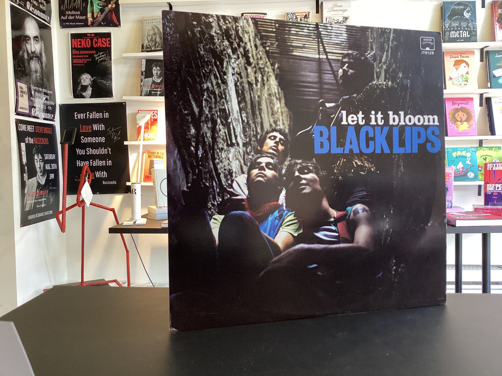 Black Lips Let it Bloom