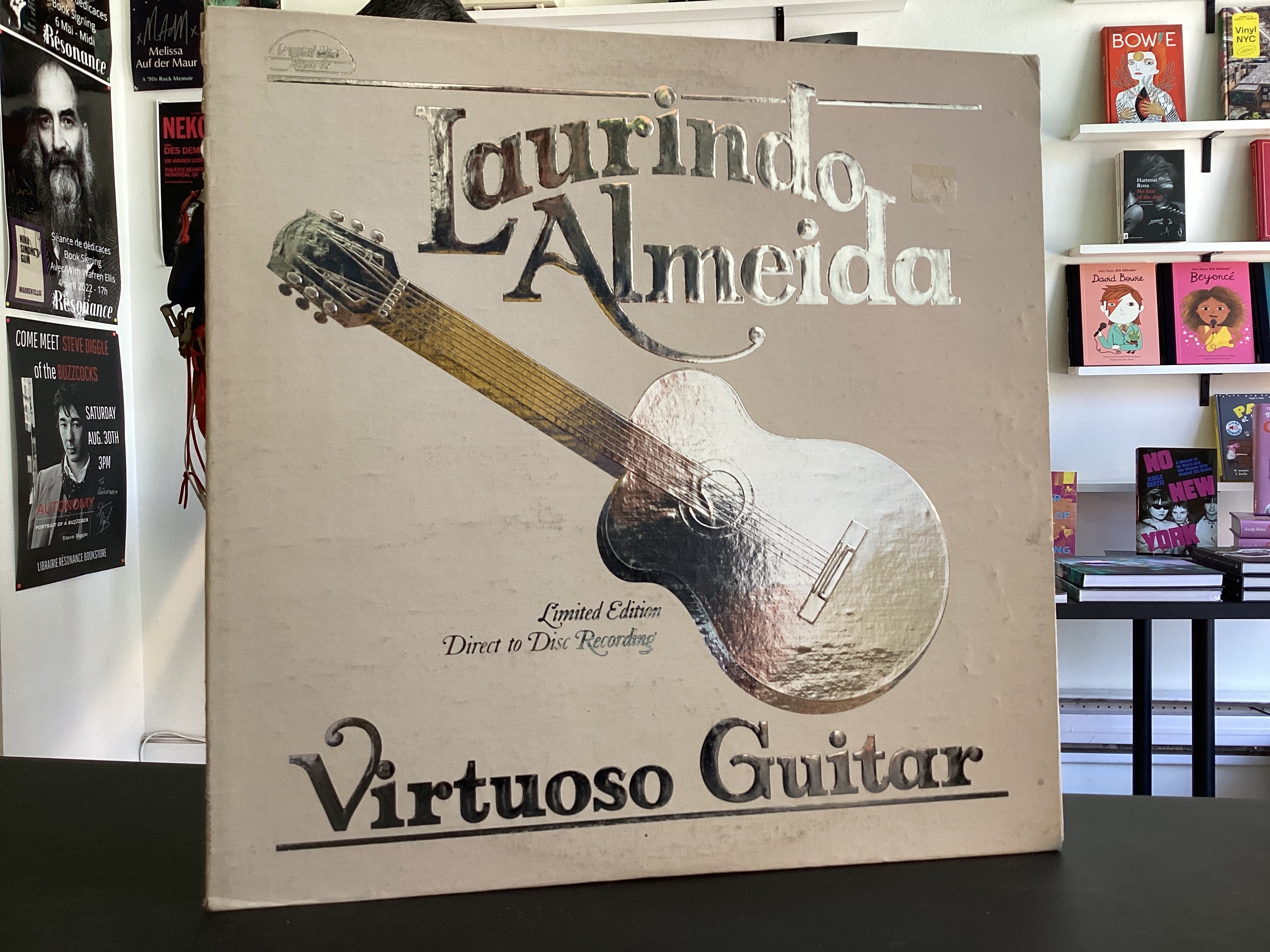 Laurindo Almeida	Virtuoso Guitar