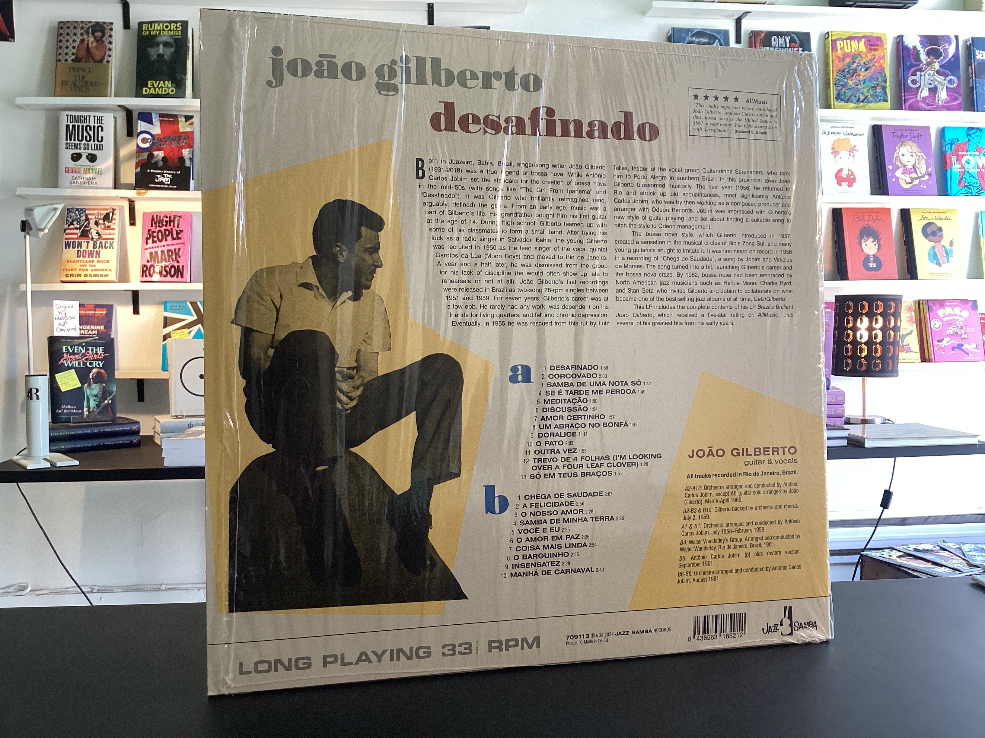 João Gilberto	Desafinado