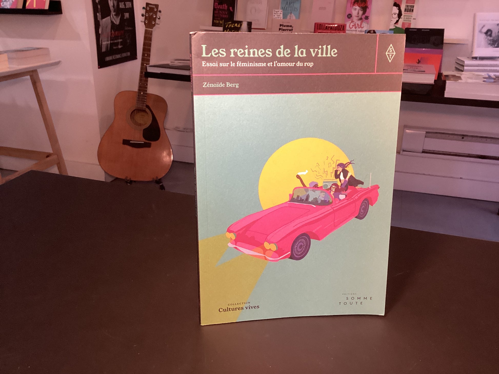 Les Reines de la ville: Essai sur le féminisme et l'amour du rap