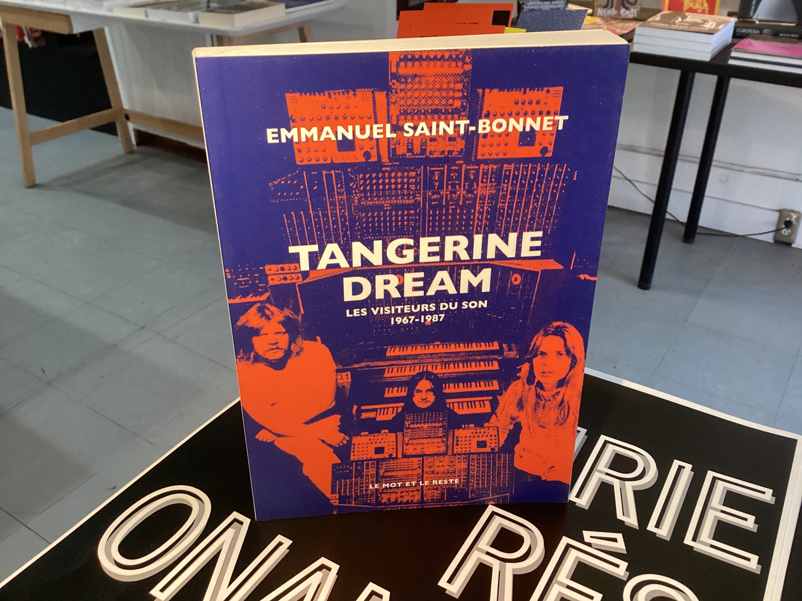 Tangerine Dream - Les Visiteurs du Son 1967-1987