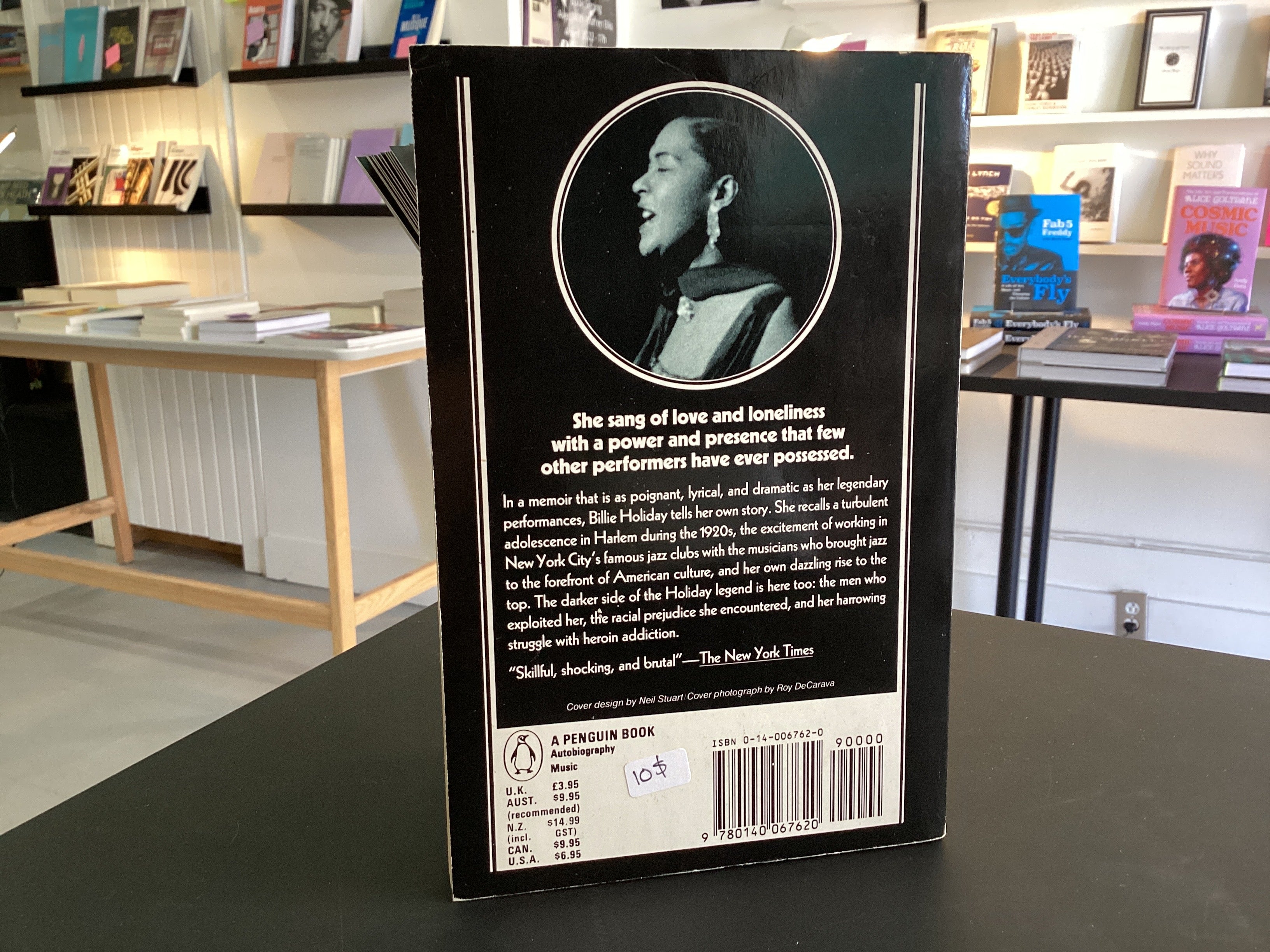 Lady Sings the Blues: The Searing Autobiography of an American musical legend