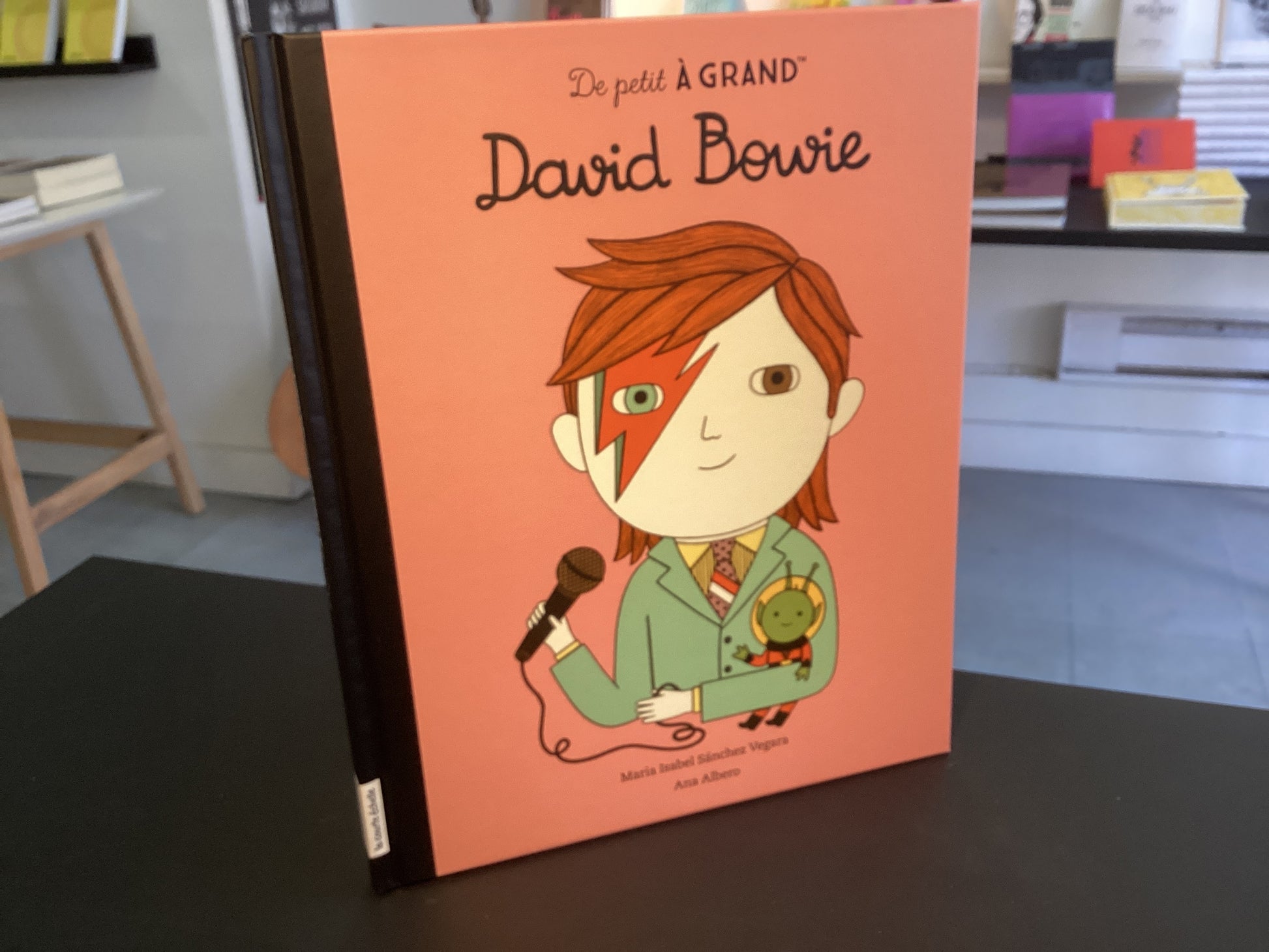 David Bowie De Petit à Grand